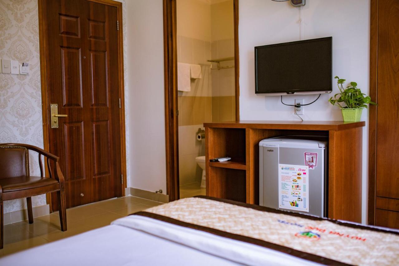 Huynh Duc Hotel Cao Lanh Екстер'єр фото