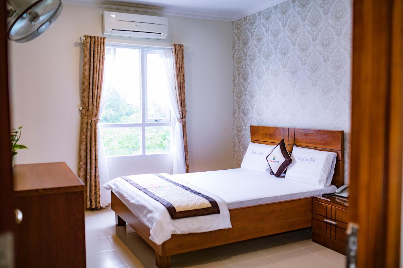 Huynh Duc Hotel Cao Lanh Екстер'єр фото