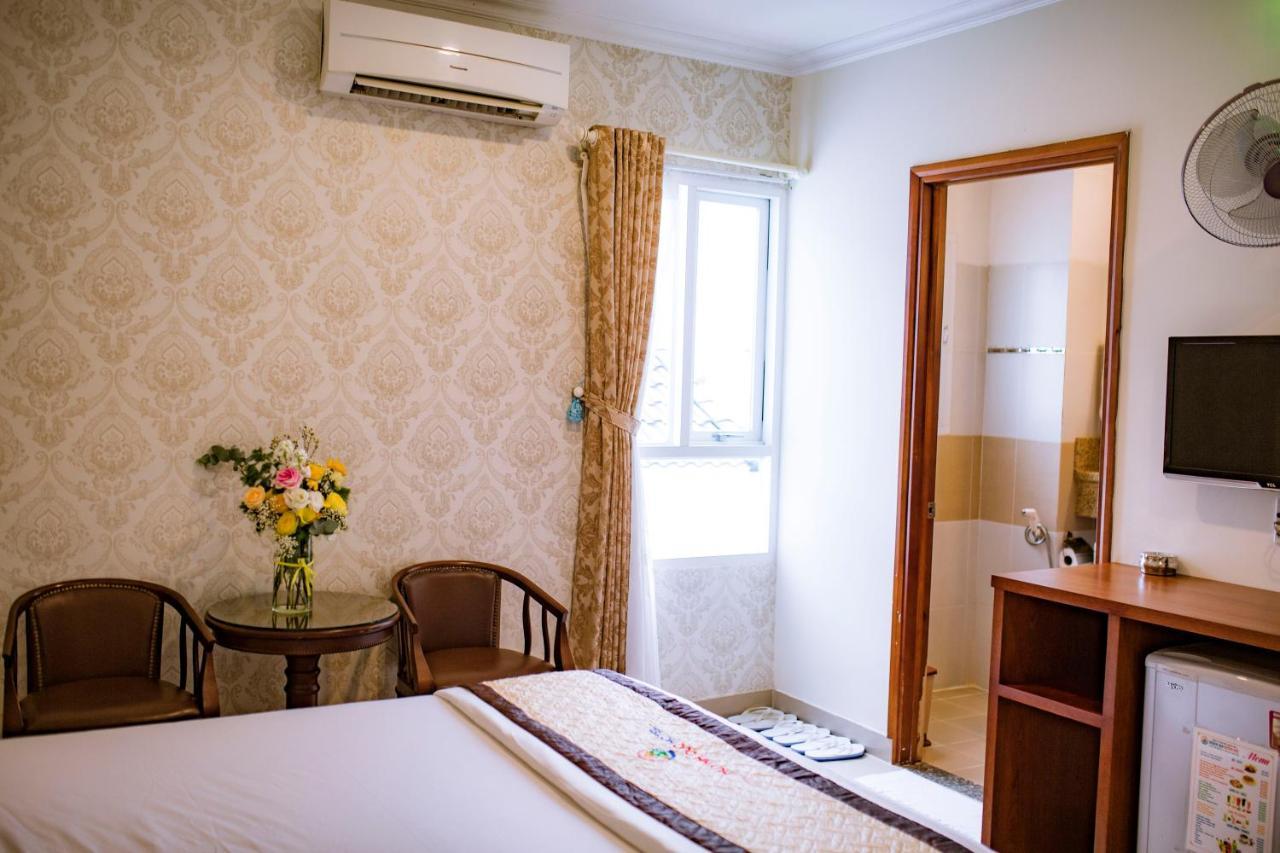 Huynh Duc Hotel Cao Lanh Екстер'єр фото